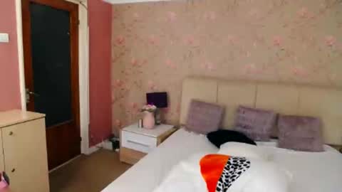 Snapshot of ladymariahx chatting on 27, 2, 2025 ladymariahx online show from 27, 2, 2025