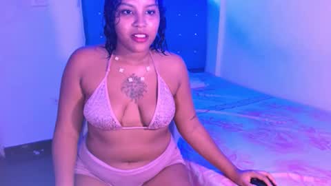 laura online show from 29, 4, 2026