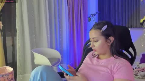 Snapshot of ladysweetts chatting on 21, 6, 2026 Lady online show from 21, 6, 2026