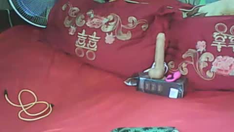 LadyXSnakes online show from 19, 1, 2025