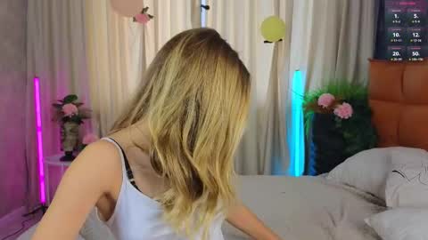 Lilia online show from 26, 9, 2025