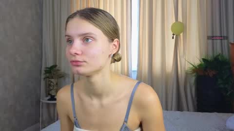 Lilia online show from 26, 10, 2025