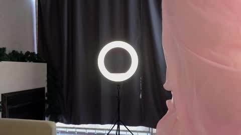 Lilia online show from 17, 12, 2025