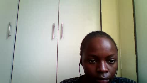 lafille339783 online show from 14, 3, 2026