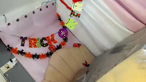 MANIKA online show from 28, 10, 2025