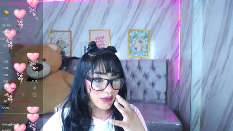 Snapshot of laia_angel_b chatting on 28, 12, 2024 Laia online show from 28, 12, 2024