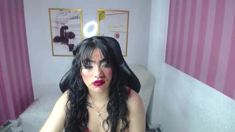 Snapshot of laia_angel_b chatting on 15, 2, 2025 Laia online show from 15, 2, 2025