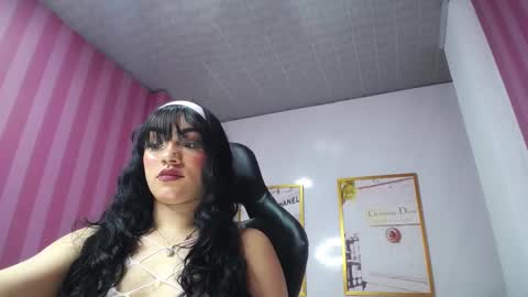 Snapshot of laia_angel_b chatting on 18, 2, 2025 Laia online show from 18, 2, 2025