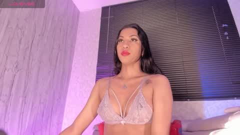 laiily bell online show from 4, 11, 2025