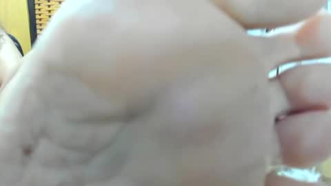 Snapshot of lailasensu chatting on 11, 6, 2026 LAILA online show from 11, 6, 2026