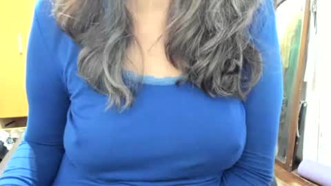 Snapshot of lailasensu chatting on 7, 7, 2026 LAILA online show from 7, 7, 2026