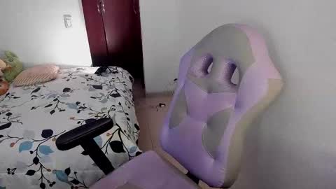 lain_t online show from 27, 10, 2025