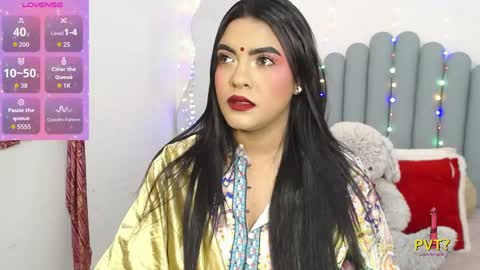 Snapshot of lakshmirani617378 chatting on 17, 4, 2026 Laskhmirani online show from 17, 4, 2026