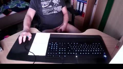 Leonidas online show from 27, 11, 2025