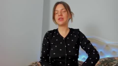 Lallie  online show from 7, 3, 2026