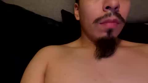 Snapshot of laloxv111 chatting on 6, 1, 2026 laloxv111 online show from 6, 1, 2026