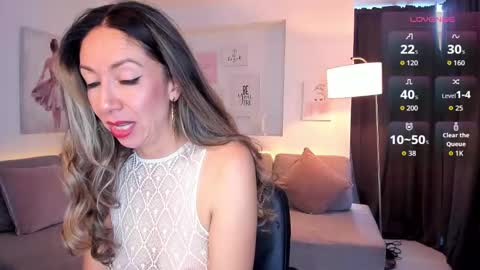 Snapshot of laly_dolce chatting on 26, 9, 2025 laly_dolce online show from 26, 9, 2025