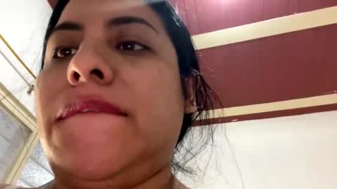 Snapshot of lamaravilla08 chatting on 16, 9, 2025 Mara online show from 16, 9, 2025