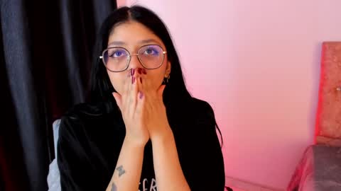 Snapshot of lana_dol chatting on 12, 1, 2025 ... . . ... online show from 12, 1, 2025