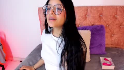 Snapshot of lana_dol chatting on 15, 1, 2025 ... . . ... online show from 15, 1, 2025