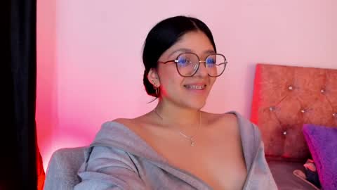 Snapshot of lana_dol chatting on 22, 1, 2025 ... . . ... online show from 22, 1, 2025