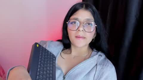 Snapshot of lana_dol chatting on 5, 3, 2025 ... . . ... online show from 5, 3, 2025