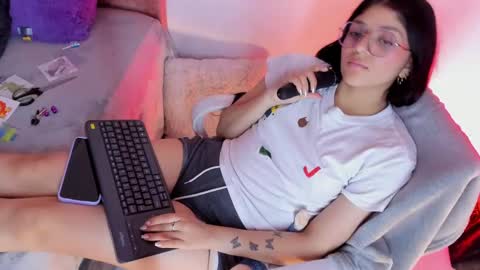 Snapshot of lana_dol chatting on 9, 3, 2025 ... . . ... online show from 9, 3, 2025
