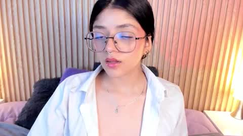 Snapshot of lana_dol chatting on 20, 9, 2025 ... . . ... online show from 20, 9, 2025