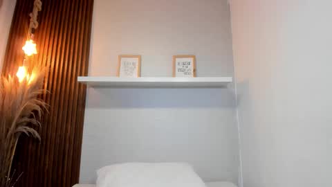 Lana     igauroraaaaaaaaa 1 online show from 13, 3, 2026