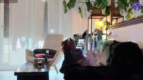 Lana The Virus online show from 6, 11, 2025