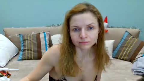 Snapshot of lanaangeldream chatting on 1, 2, 2025 Lana online show from 1, 2, 2025