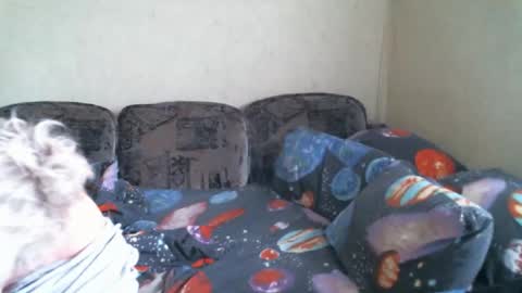 lanacat555 online show from 12, 10, 2025