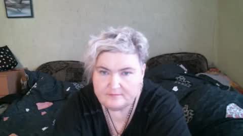 lanacat555 online show from 28, 10, 2025