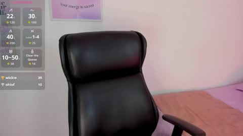 LanaJones online show from 18, 4, 2026