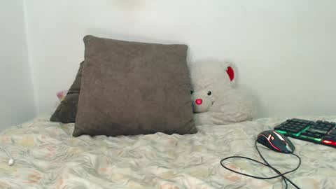 Snapshot of lanarave chatting on 14, 2, 2025 lanarave online show from 14, 2, 2025