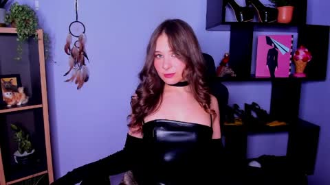 LanaXStar online show from 10, 4, 2026