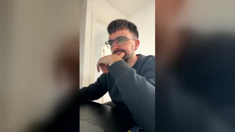 Snapshot of lander920612 chatting on 21, 2, 2026 lander920612 online show from 21, 2, 2026