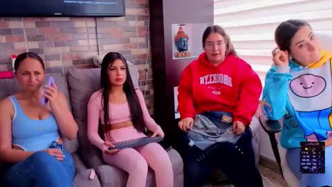 lanna_as online show from 14, 2, 2026