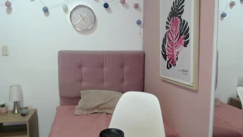 Snapshot of lanna_mills chatting on 28, 4, 2026 Lanna online show from 28, 4, 2026