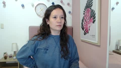 Snapshot of lanna_mills chatting on 27, 5, 2026 Lanna online show from 27, 5, 2026