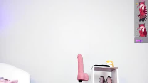 Lanna miley Russo  online show from 24, 9, 2025