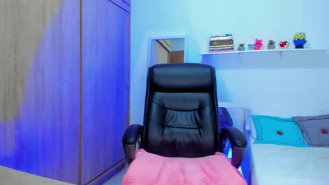 Snapshot of lannasky_1 chatting on 9, 3, 2025 lannasky_1 online show from 9, 3, 2025