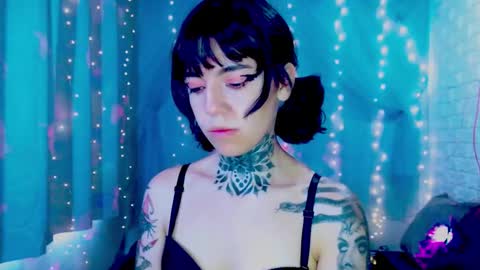 LANNIE   online show from 10, 3, 2026