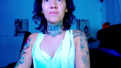 Snapshot of lannie_gonzales chatting on 9, 5, 2026 LANNIE online show from 9, 5, 2026