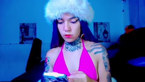 Snapshot of lannie_gonzales chatting on 11, 5, 2026 LANNIE online show from 11, 5, 2026