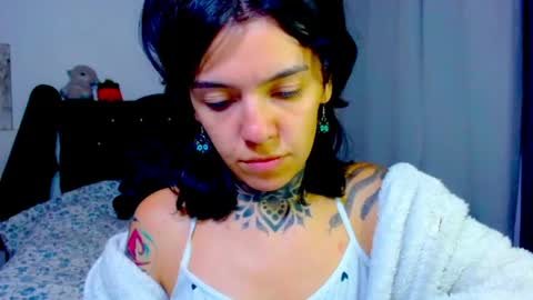 Snapshot of lannie_gonzales chatting on 2, 6, 2026 LANNIE online show from 2, 6, 2026