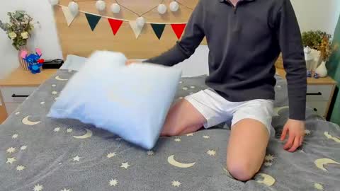 Fandi online show from 4, 3, 2025