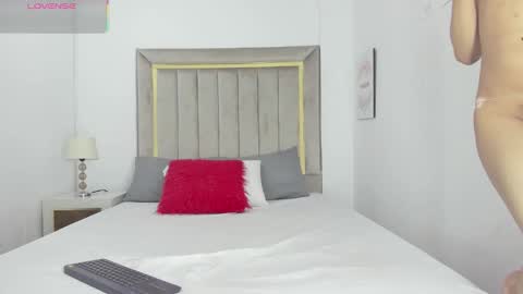 Julian online show from 11, 10, 2025