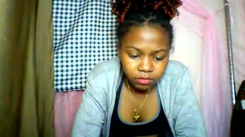 Snapshot of lara_belle chatting on 11, 6, 2026 lara_belle online show from 11, 6, 2026