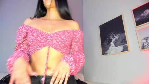 Snapshot of lara_madisson chatting on 10, 5, 2026 Lara Madisson online show from 10, 5, 2026